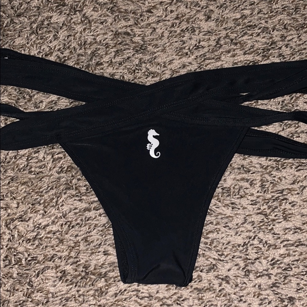 Barely Worn Black Sunnyco Strappy Bottoms!!!